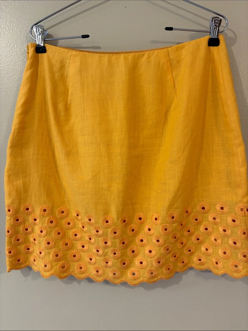 Michael Kors Yellow Linen Skirt Size 8 Floral Eyelet Embroidered Scallop Hem